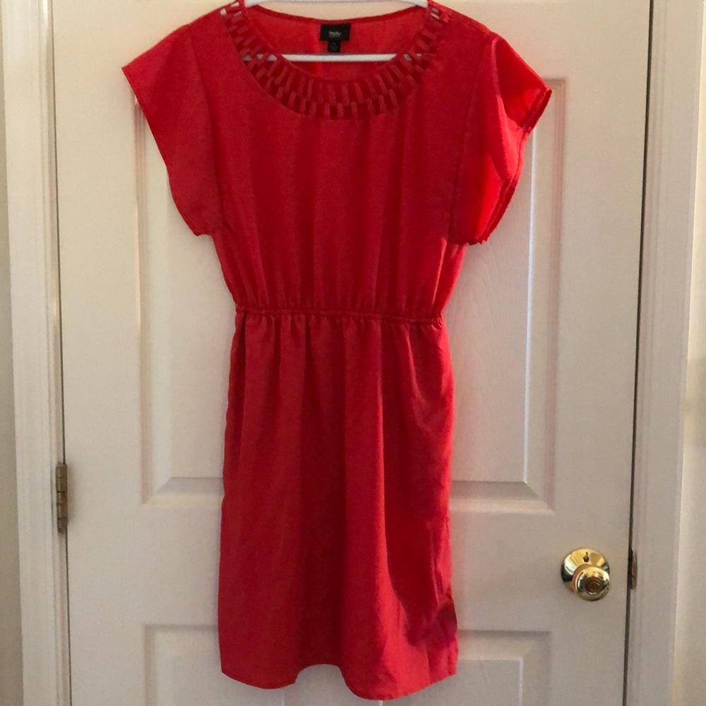 Women’s knee length dress